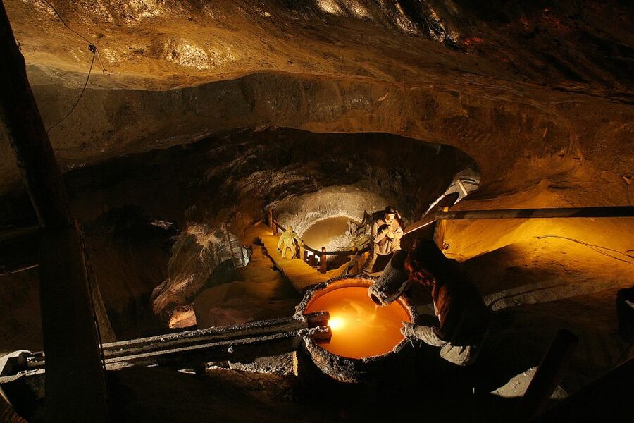 From Krakow: Wieliczka Salt Mine Tour - Transport from Krakow and meeting in Wieliczka