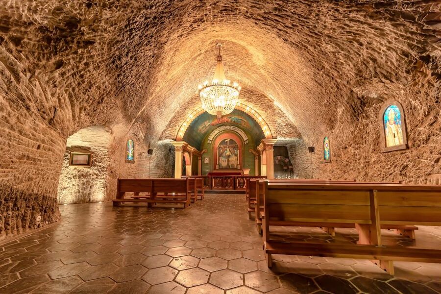 From Krakow: Wieliczka Salt Mine Tour & Skip the Line Ticket - The grand salt chamber is the payoff