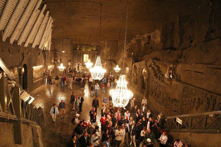 From Krakow: Wieliczka Salt Mine Tour - The first descent: 350 steps and a cool underground climate