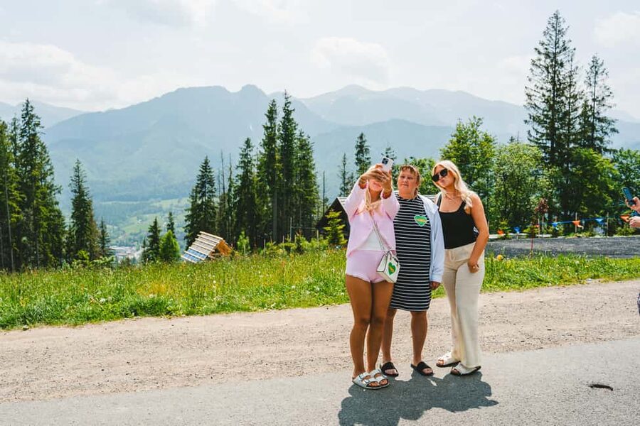 From Kraków: Zakopane & Chochołów A Wooden Jewel of Podhale - Key points to know before booking