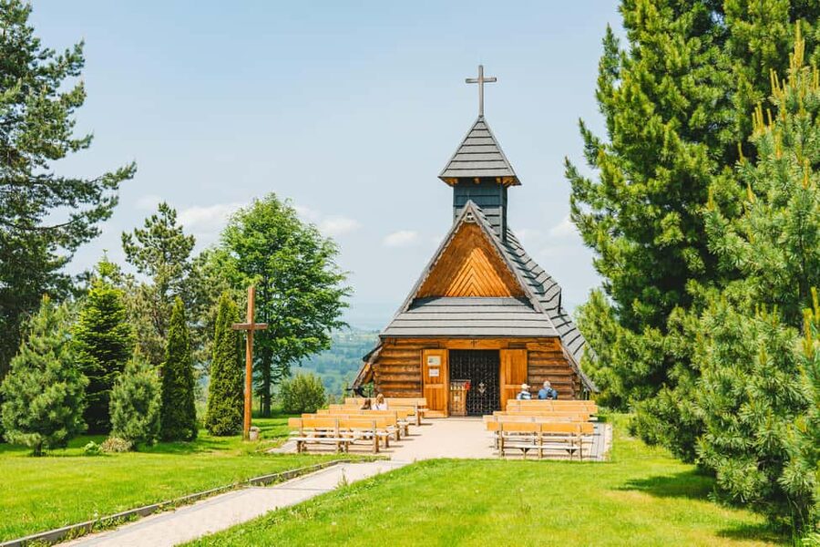 From Kraków: Zakopane & Chochołów A Wooden Jewel of Podhale - Clothing, comfort, and practical planning