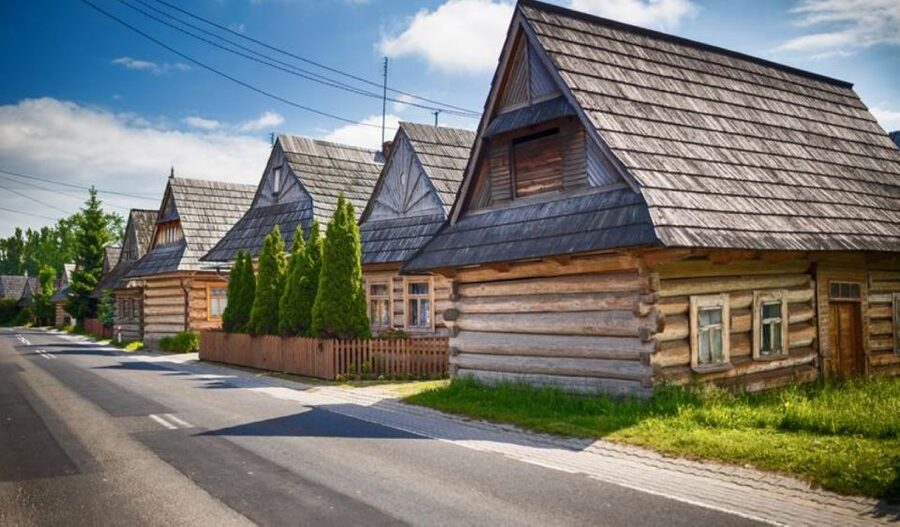From Krakow: Zakopane & Tatra Mountains Tour with Cable Car - The ride from Krakow and the guide’s role