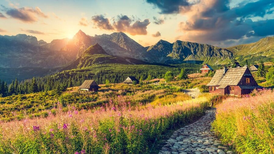 From Krakow: Zakopane Tour with Thermal Spa & Hotel Pickup - Two and a half hours at the thermal pools