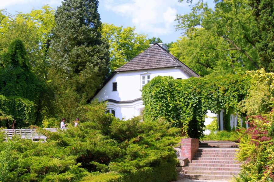 From Warsaw: Tour to Chopin's Birthplace - Żelazowa Wola - Practical advice for planning your visit
