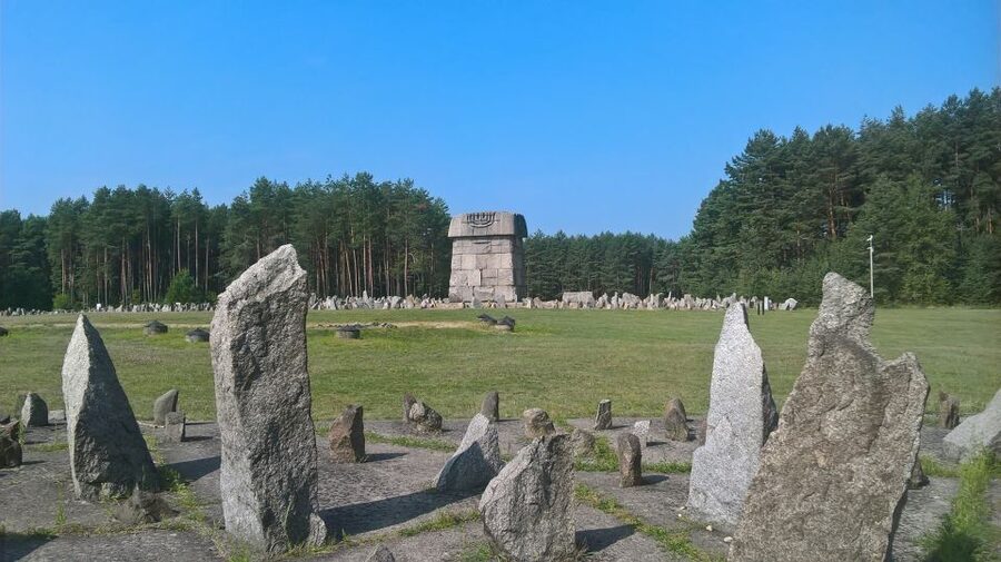 From Warsaw: Treblinka Extermination Camp Private Tour - Why Treblinka feels different from Auschwitz