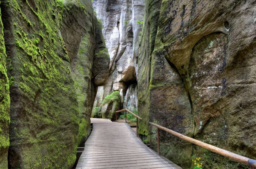 From Wroclaw: Hiking Trail in Rock City Adrspach - What private touring gives you, and what it does not