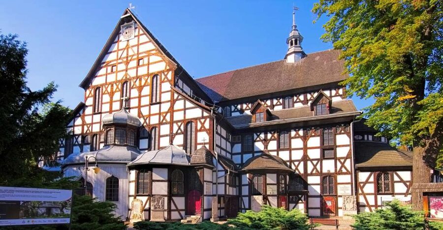 From Wroclaw: Peace Churches in Swidnica and Jawor - Leaving Wrocław in a private minivan