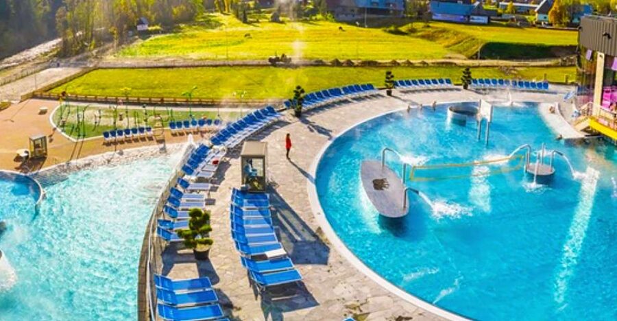 From Zakopane: Chocholow Thermal Baths with Hotel Transfers - Getting inside with less fuss