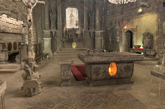 Full day tour to Auschwitz-Birkenau and Salt Mine with a local guide from Krakow - Starting before breakfast in Krakow