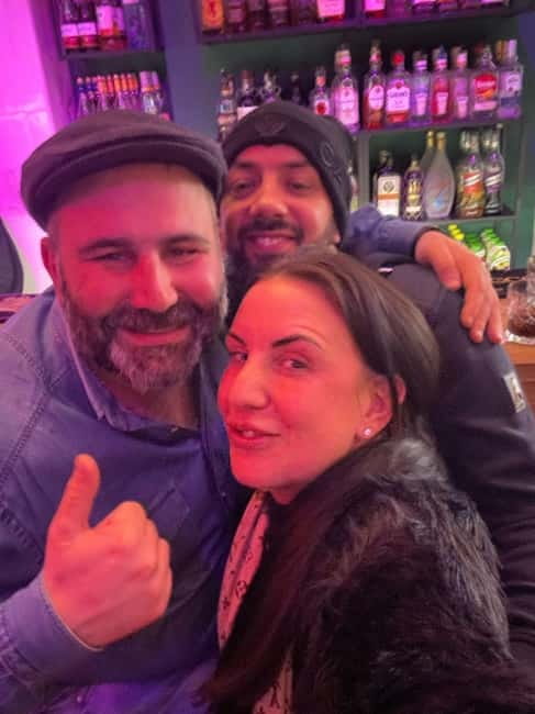 Fun explorers pub Crawl with 1 hour open bar and 3 VIP clubs - A possible free walking tour