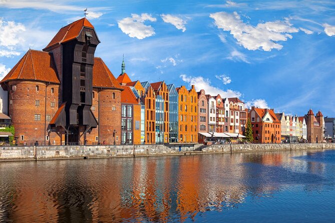Gdansk Airport - Gdansk City private transfer - Meeting your driver at Lech Walesa Airport