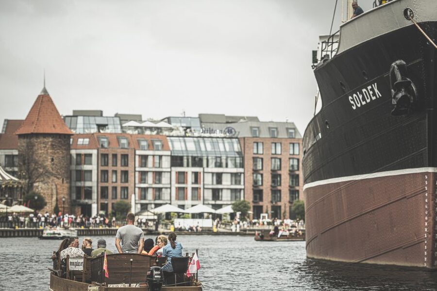 Gdansk: City Cruise on Historical Polish Boat - Ołowianka, Granary Island, and the working port