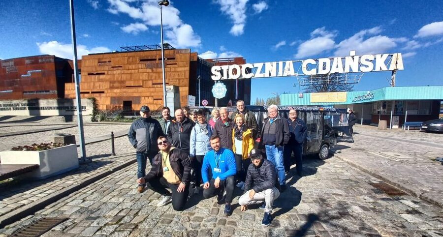 Gdansk: City Sightseeing Tour by Golf Cart/Buggy Guided Tour - Amber, churches, and the old market streets