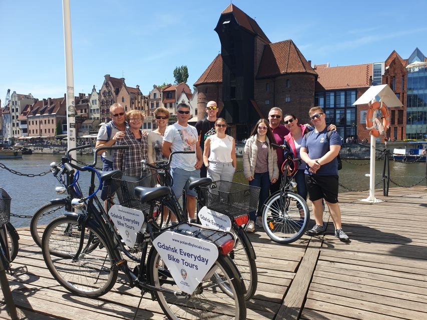 Gdańsk: Highlights Bike Tour - Ołowianka and the waterfront ride