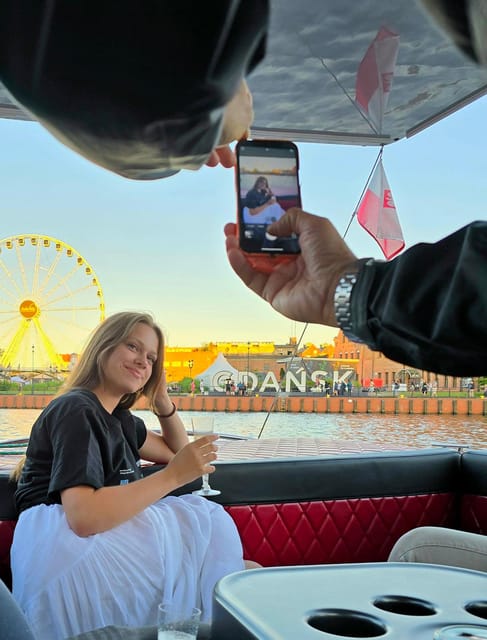 Gdańsk: Motława River Eco Cruise at Sunset with Prosecco - Key points to know before booking
