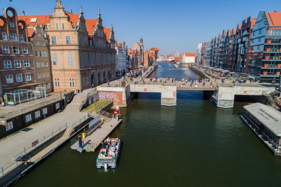 Gdańsk: Motlawa River Sightseeing Catamaran Cruise - Starting at the Green Bridge