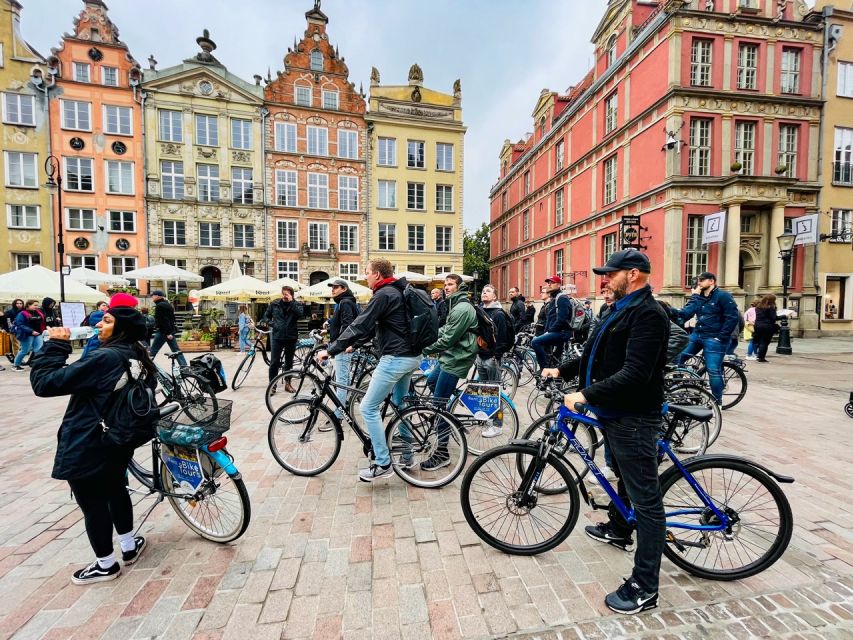 Gdansk Private Bike Tour - BHP Hall and the Solidarity story