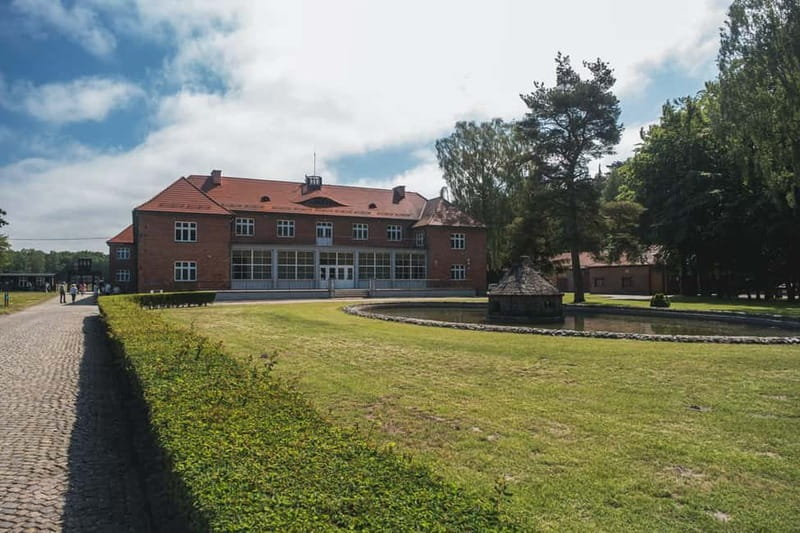 Gdansk: Private Small-Group Stutthof Tour - The Commander’s Villa and Camp Authority