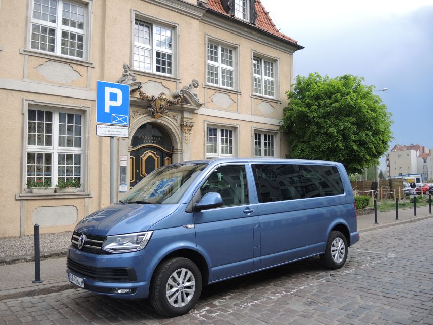 Gdansk: Private Wolf's Lair Tour - How the guiding works