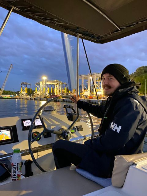 Gdansk: Scenic Evening Yacht Cruise with Welcome Drink - Prosecco, mulled wine, and the right clothing