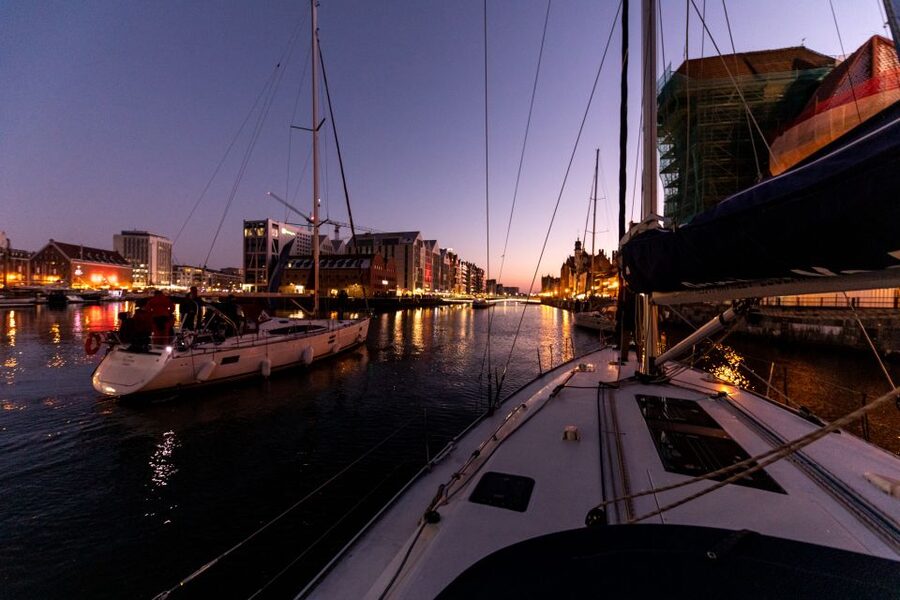 Gdańsk: Scenic Sunset Cruise with Welcome Drink - Wisłoujście Fortress and the mouth of the port