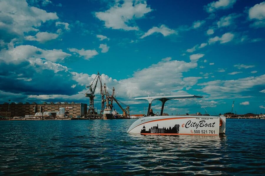 Gdańsk: Sightseeing EcoCruise around the Old Town of Gdansk - What the small electric boat is really like