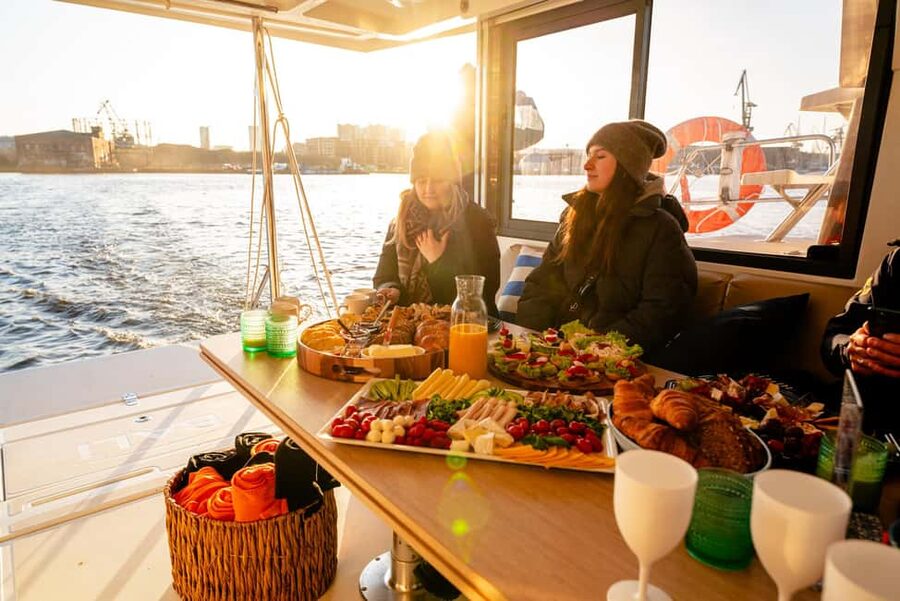 Gdansk/Sopot: Breakfast Cruise on a Catamaran - What the two-hour sailing feels like