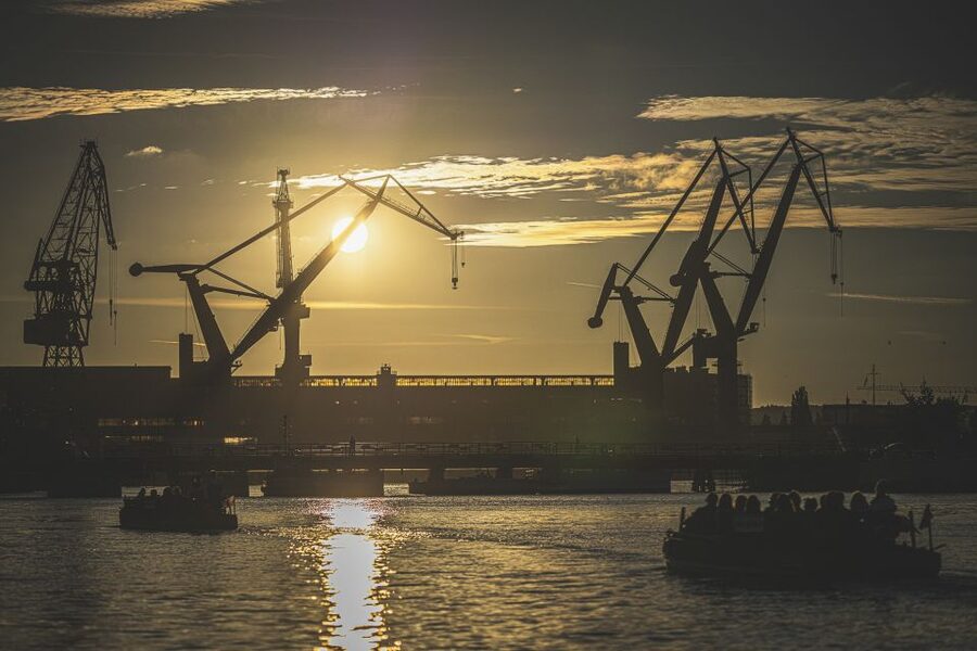 Gdańsk: Sunset Cruise on a Historic Polish Boat - A guide who talks without filling every second