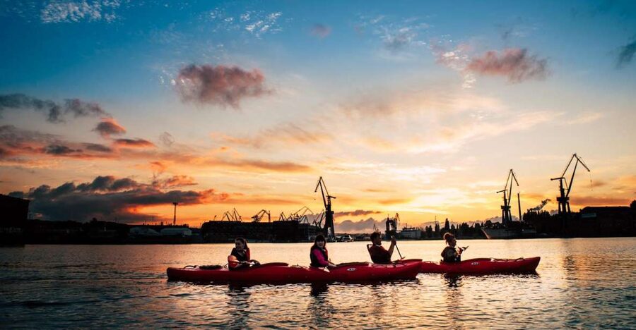 Gdansk: Sunset Kayak Tour - The 20-minute briefing makes first-timers feel ready