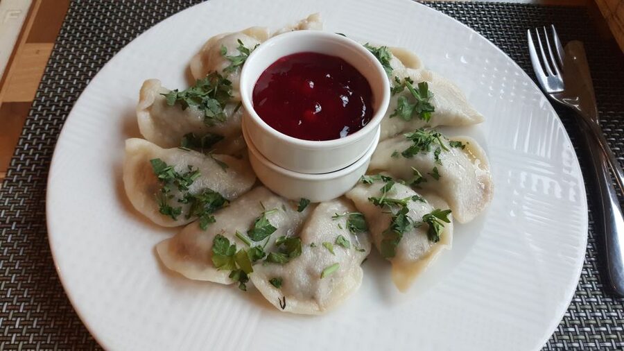 Gdansk Traditional Food Tour with Old Town Sightseeing - Is $183 a fair price?