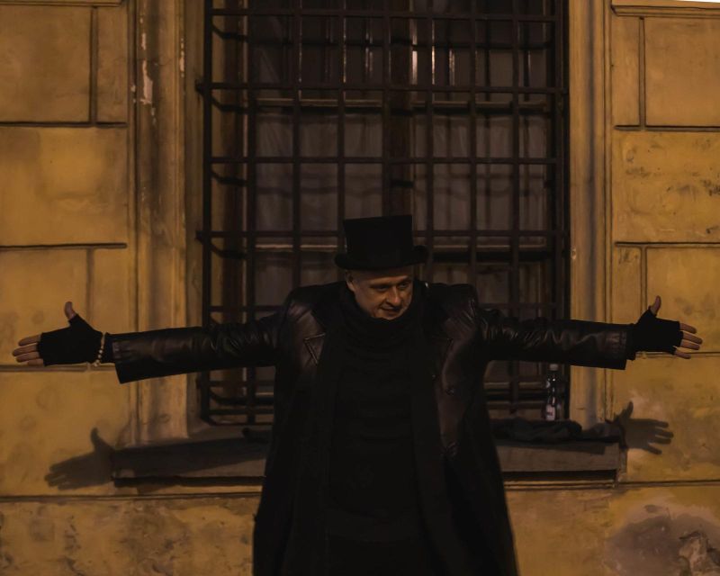 Ghosts & Crimes: Macabre Kraków Walking Tour in English - Medieval Punishment and the Executioner’s Trade