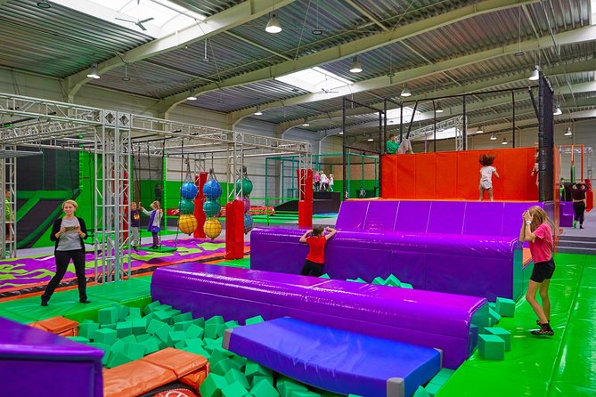GOjump MEGAPARK Kraków-Sikorki - 1 hour Trampoline Park ticket - Age rules matter more than they first appear