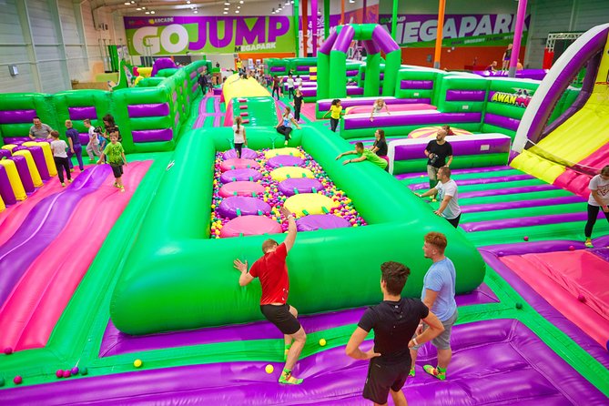 GOjump MEGAPARK Kraków-Sikorki 1h ticket: GOair Inflatable Park - A useful rainy-day plan in Krakow