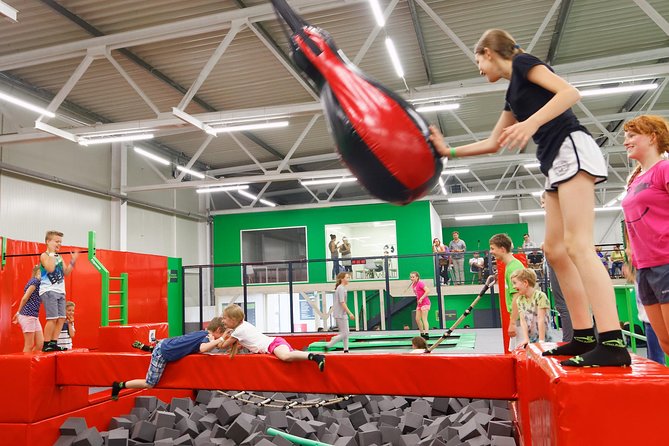 Great fun in GOjump Kraków-Mateczny Trampoline Park - 2 hour ticket - A high-energy break near Kraków’s city center