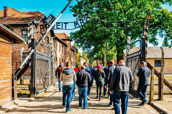 Guided Tour to Auschwitz Birkenau & Schindler Factory with PickUp - What Schindler’s Factory actually shows