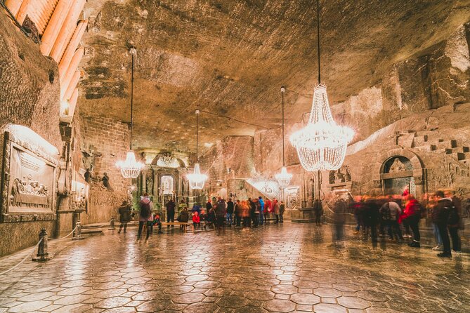 Guided tour to Salt Mine & Schindler Factory with Pick-Up Options - Entering Schindler’s Factory Museum