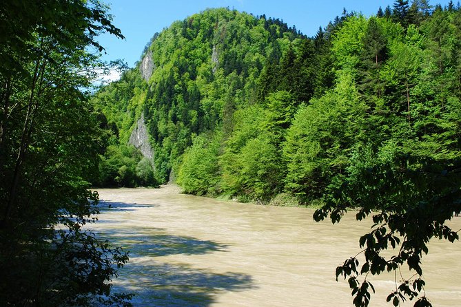 Half-Day Dunajec River Rafting tour from Krakow - Weather, season, and what to pack