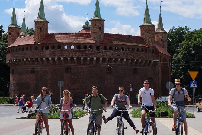 Highlights of Krakow Bike Tour - Small group - Along the Vistula and into Podgórze