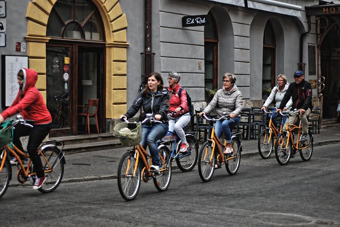 Highlights of Krakow Bike Tour - Small group - Who will enjoy this tour most