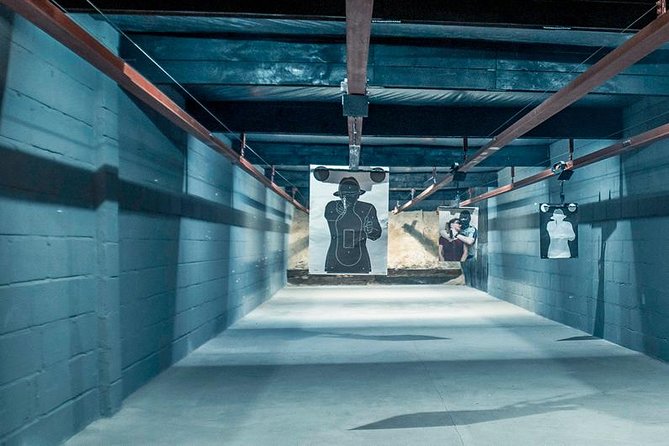 Indoor Shooting Range in Warszawa - Five firearms, one compact Warsaw session