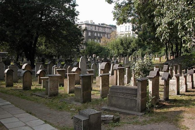 Jewish Quarter, Oskar Schindler's sites and Kraków under Nazi occupation - Why the private van improves the route