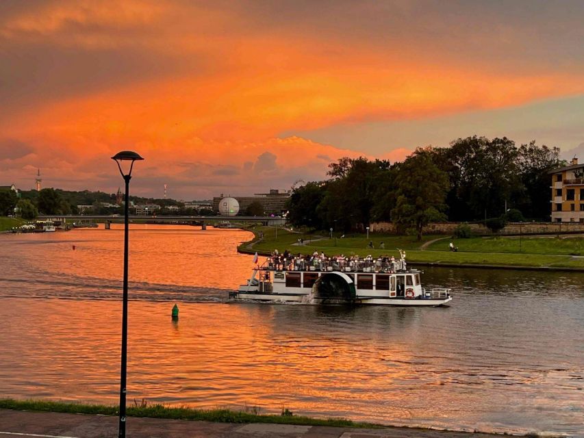 Krakow: 1-Hour Evening Vistula River Cruise - Key points to know before you sail