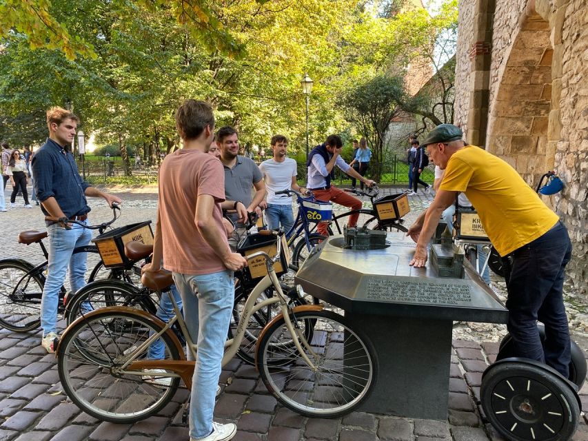 Krakow: 2h Kazimierz (Jewish Quarter) Bike Tour - Key points to know before you book