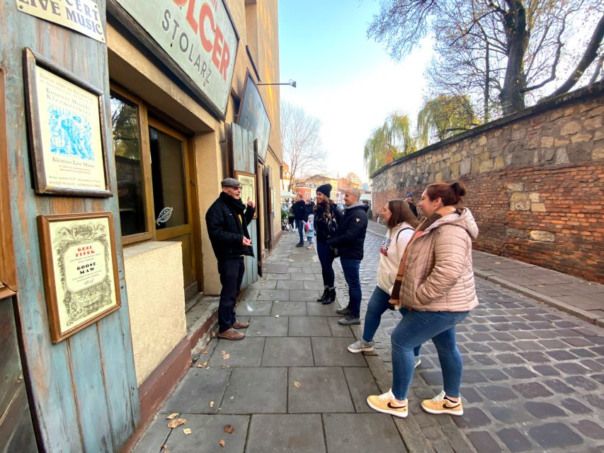 Krakow: 2h Kazimierz (Jewish Quarter) Walking Tour - Synagogues, streets, and the shape of a vanished community