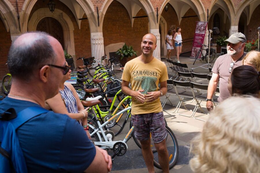 Krakow: 3-Hour Small Group Tour on E-Bike - The Old Town: Krakow in one useful introduction