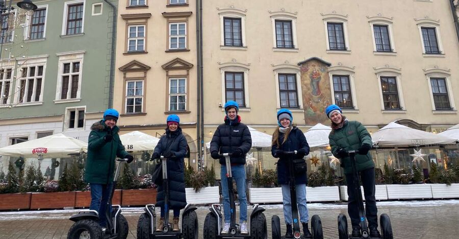 Krakow: 30min Segway Rental with Helmet and a photosession - Key points at a glance