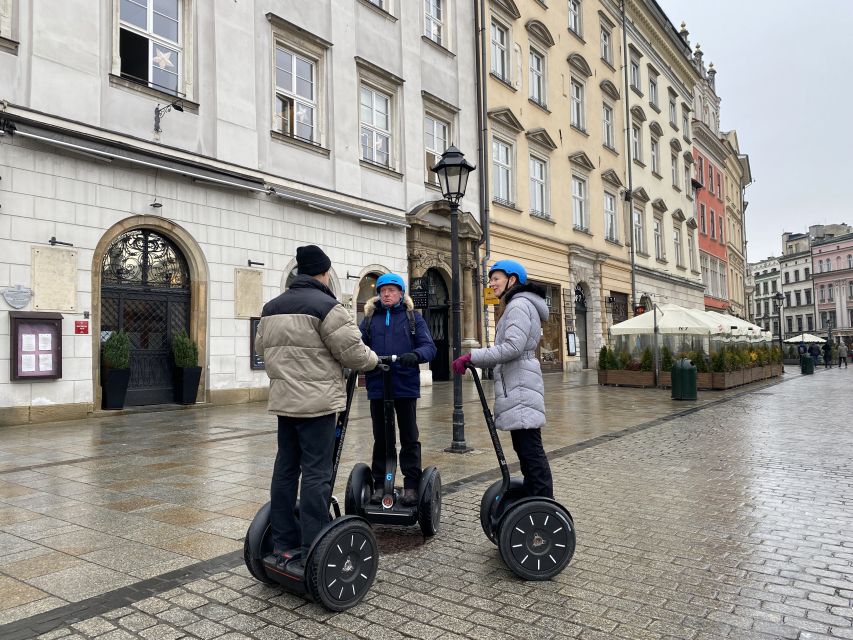 Krakow: 30min Segway Rental with Helmet and a photosession - Why a Segway works well in central Krakow