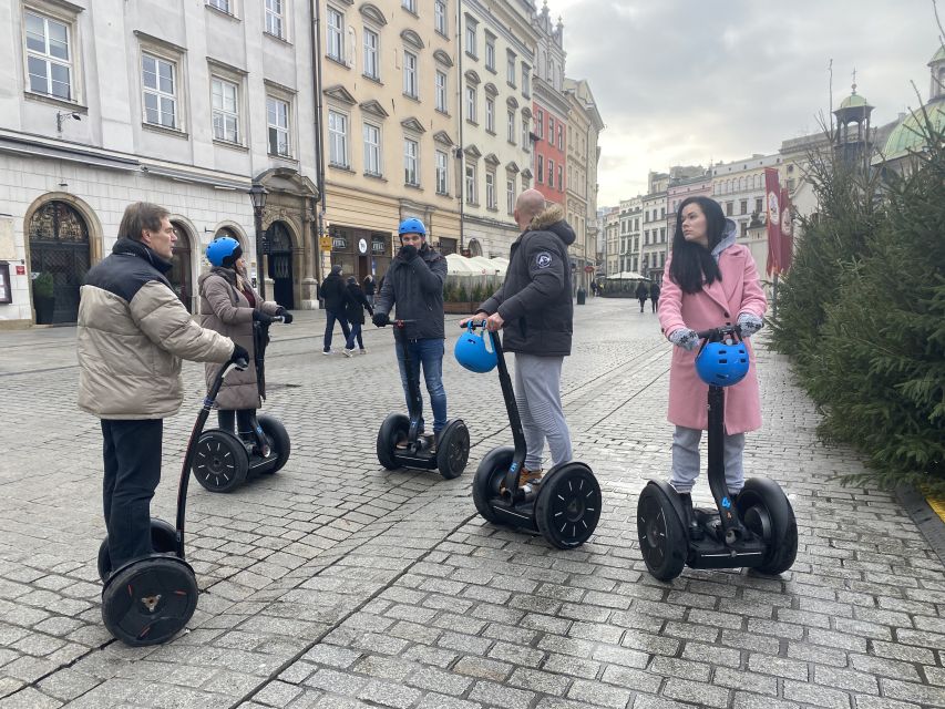 Krakow: 30min Segway Rental with Helmet and a photosession - The Old Town and the Royal Route
