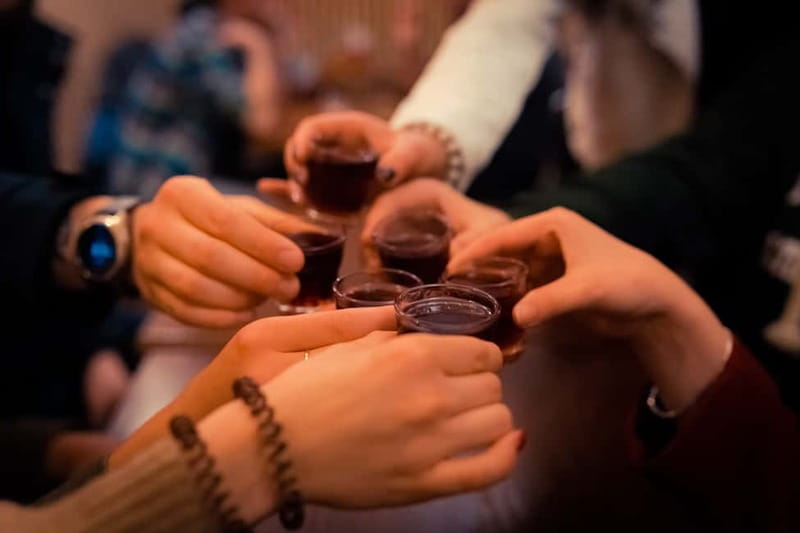Krakow: 6-Course Full Polish Food Tour with Vodka Tasting - The guides make the difference