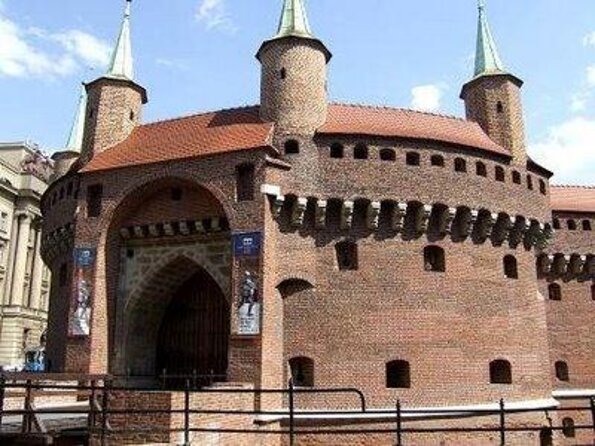 Krakow: A Magical Walking Tour of the Old City - 120 min - Why This Two-Hour Walk Works for Krakow